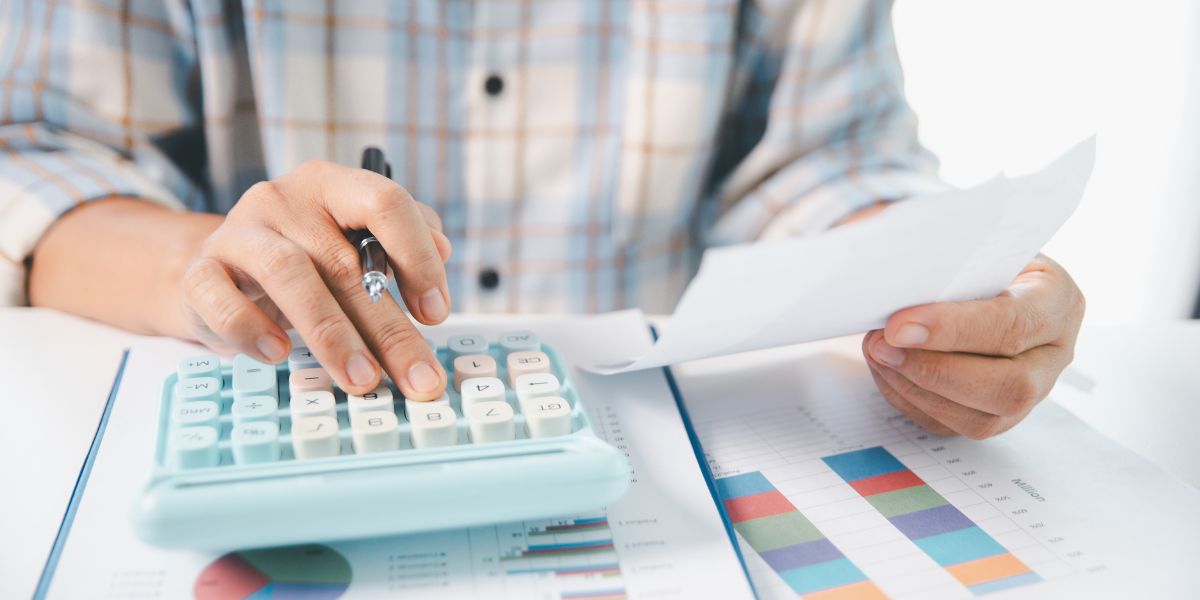 O que é renda mensal, como calcular e como usá-la no planejamento financeiro
